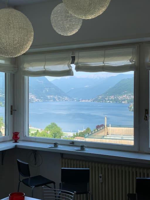 Look Giovane Per Una Casa Vista Lago Como Exteriör bild